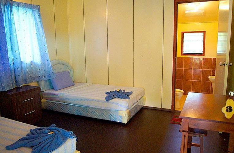 Sukau Backpackers B&B 외부 사진